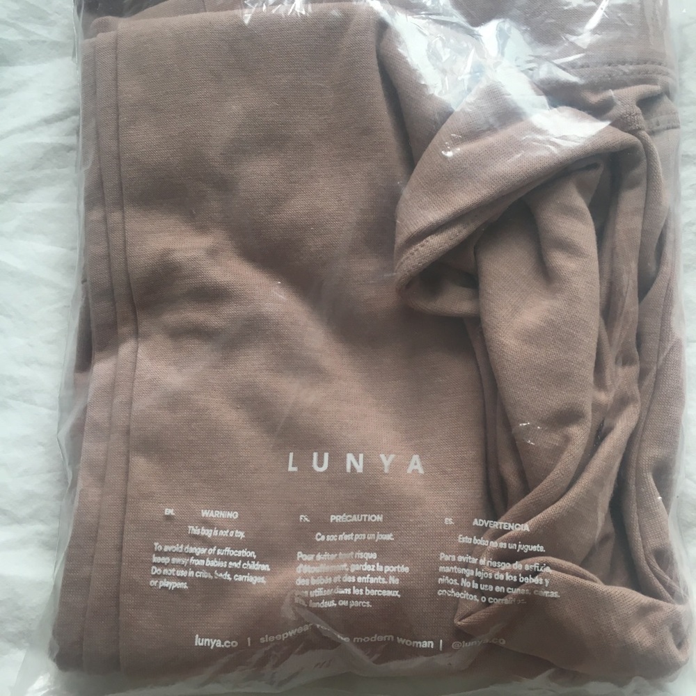 Lunya Restore Pocket Legging